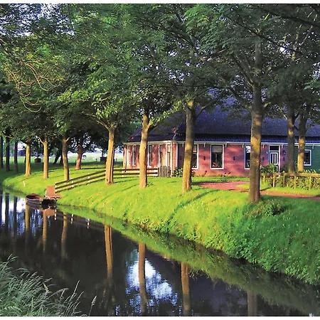 Penhuis Сasa de vacaciones Winkel